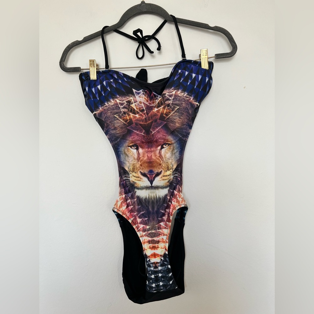 Pilpel women’s swimsuit